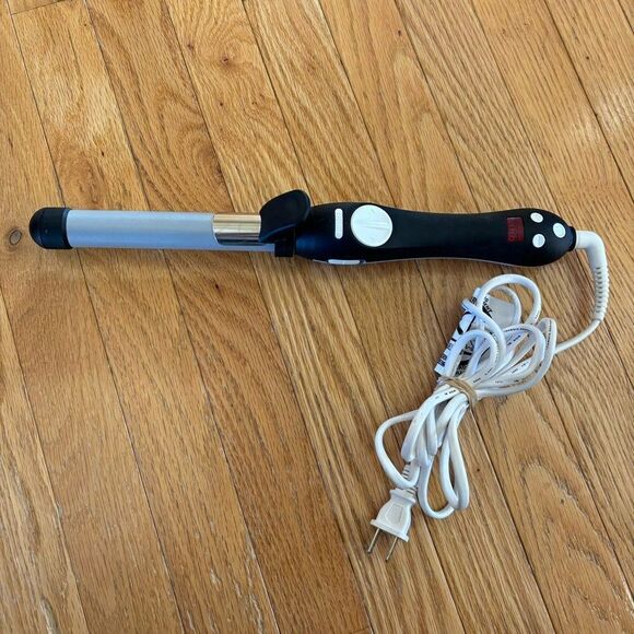 BEACHWAVER‎ S1 Rotating Curling Iron BW1136S1 - Picture 2 of 10